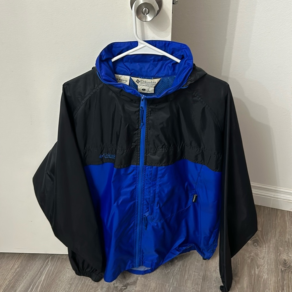 Columbia rain jacket